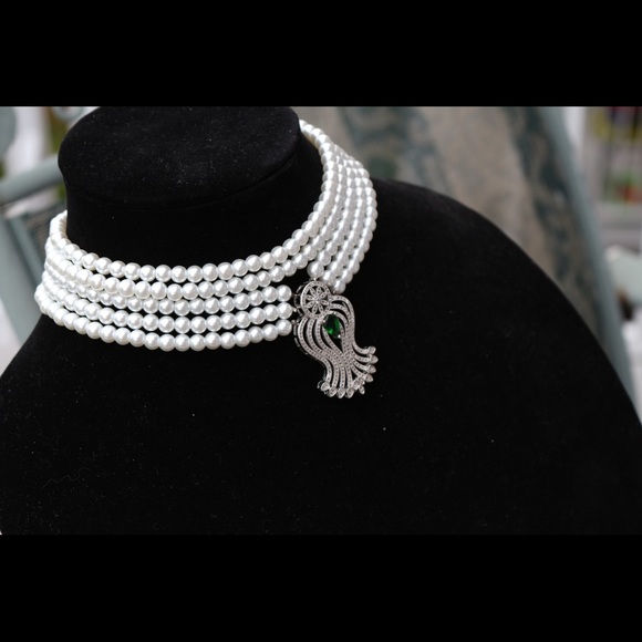 Classy elegant handmade necklace - Picture 3 of 4